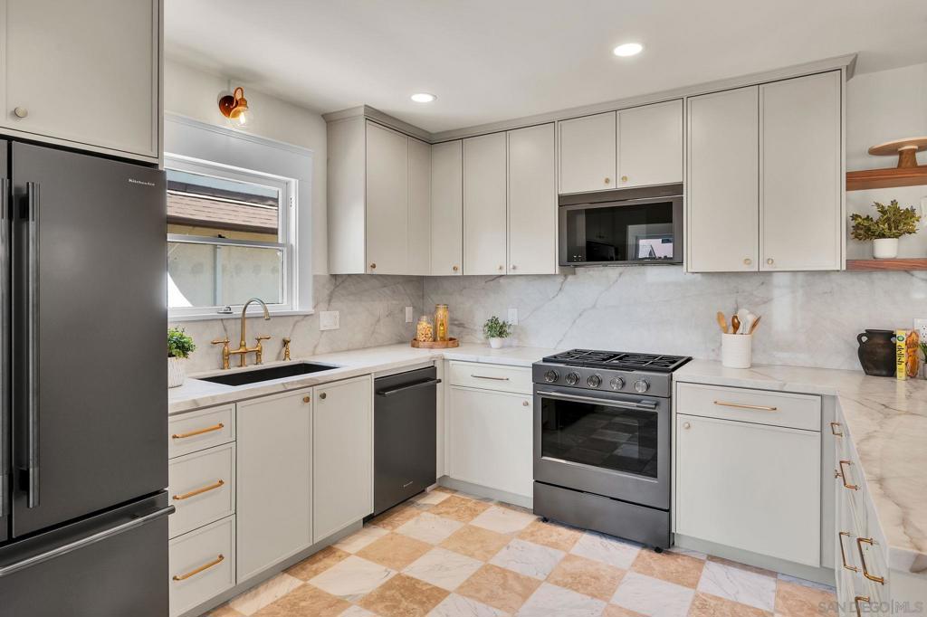 4860 Marlborough Drive - photo 10