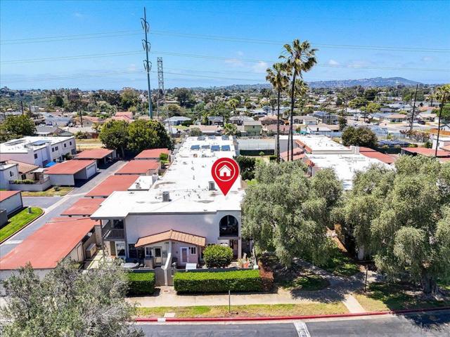 5217 Mount Alifan Dr, San Diego CA: https://media.crmls.org/mediaz/e9e48813-2799-4a12-8396-791a2f5643a8.jpg