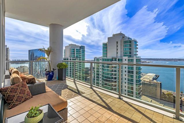 Image 7 of 60 For 1262 Kettner Blvd  3202