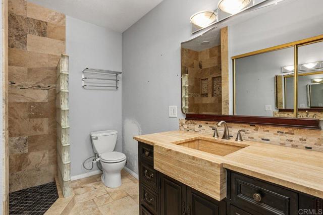 6804 Urubu Street, Carlsbad CA: https://media.crmls.org/mediaz/e9e527c5-ff73-45f2-baf9-a234aefa71ba.jpg