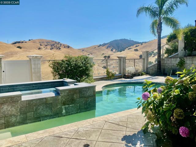 Image 31 of 60 For 1021 Pebble Beach Dr