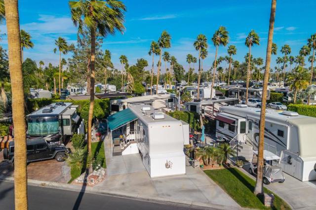 69411 Ramon Road, Cathedral City CA: https://media.crmls.org/mediaz/e9e5e779-e486-4cb1-8104-5fa0788e992b.jpg