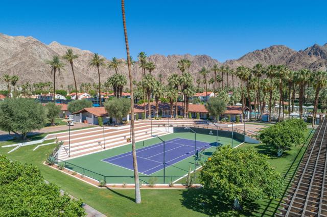77500 Vista Flora, La Quinta CA: https://media.crmls.org/mediaz/e9e75790-48db-4f8d-8e21-c4128eafc1af.jpg