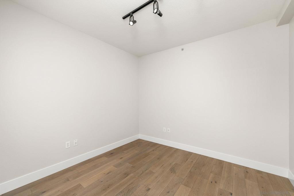 1240 India St. - photo 16