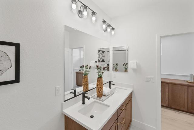 Image 40 of 62 For 2815 Crusader Street