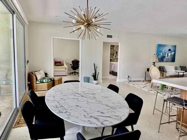 73607 18th Fairway Lane, Palm Desert CA: https://media.crmls.org/mediaz/e9e7b5f8-52d1-4144-892d-0c110ddeba7c.jpg