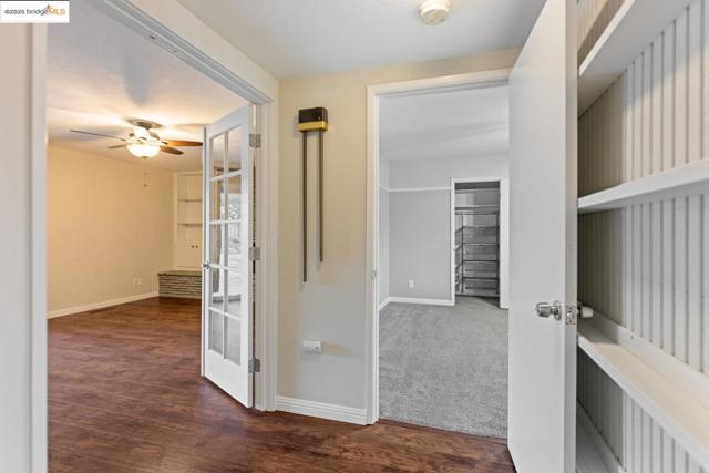 5235 Adelaide WAY, Carmichael CA: https://media.crmls.org/mediaz/e9e97ca7-f91b-4f16-a6c3-bc40f304248f.jpg