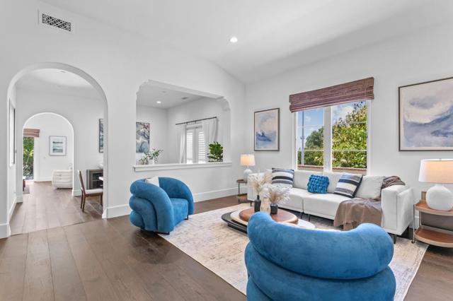 42059 Vinha Way, Fremont CA: https://media.crmls.org/mediaz/e9ea7d2f-72cf-4817-8f58-caf55c60da76.jpg