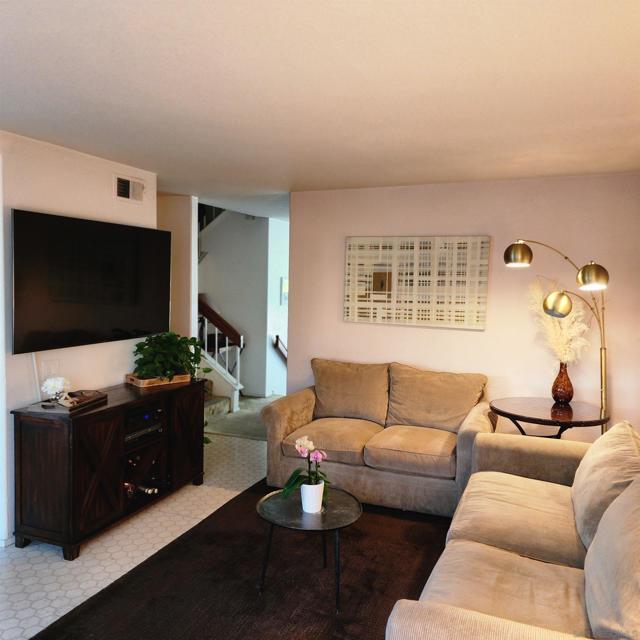 Image 9 of 25 For 4050 Porte De Palmas  26