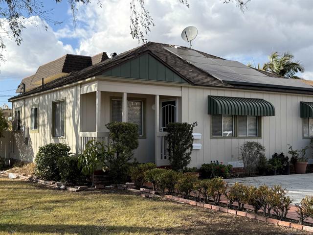 4002 Violet, La Mesa, California 91941, 4 Bedrooms Bedrooms, ,2 BathroomsBathrooms,Single Family Residence,For Sale,Violet,250018563SD