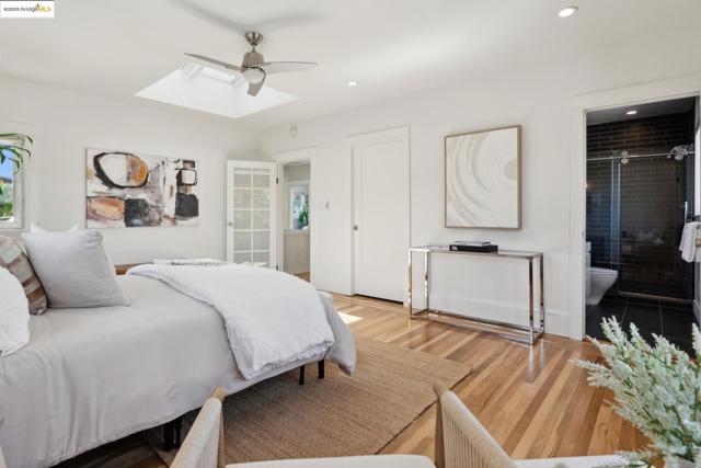 321 Glendale Ave., Oakland CA: https://media.crmls.org/mediaz/e9ecfb71-56da-484d-82a7-a296a77602b8.jpg