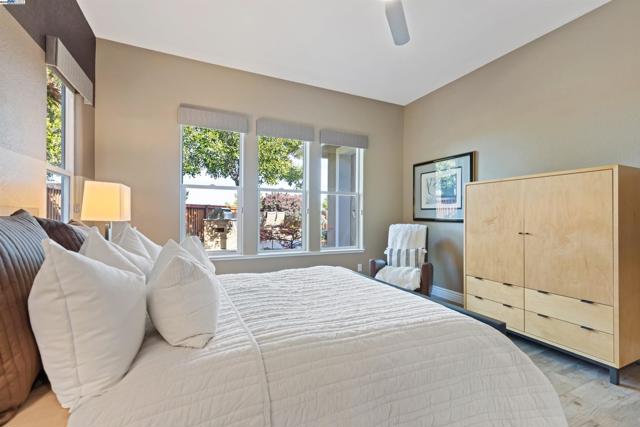 1835 Riesling Cir, Brentwood CA: https://media.crmls.org/mediaz/e9eda6f5-634b-4393-982a-b9933f6e3378.jpg