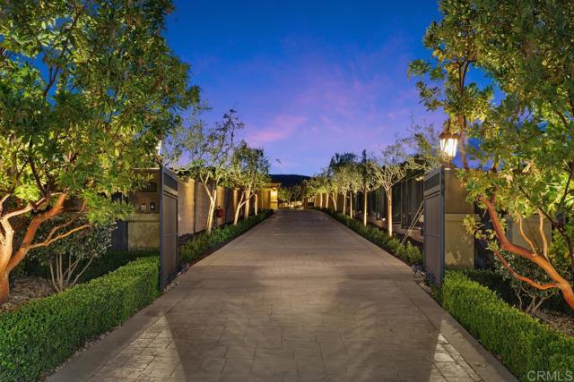 Detail Gallery Image 4 of 55 For 3960 Ibbetson St, Corona,  CA 92882 - 4 Beds | 4 Baths