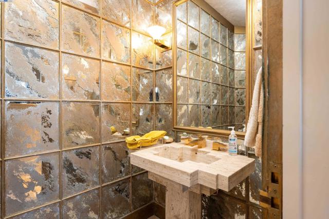 4478 Deer Ridge Rd, Danville CA: https://media.crmls.org/mediaz/e9f1c437-1e52-4c03-9e38-9b8697bfeead.jpg