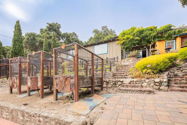 8543 Carmel Valley Road, Carmel Valley CA: https://media.crmls.org/mediaz/e9f3cc2e-2a3d-49c2-961f-5e8a39e6ad0d.jpg