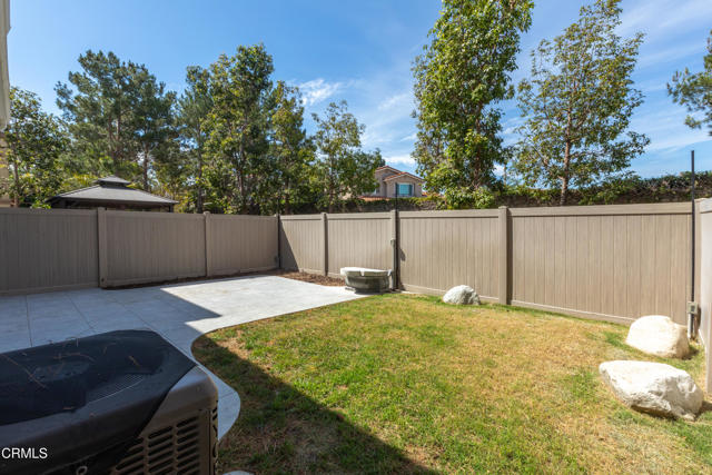 Detail Gallery Image 27 of 33 For 395 via Cantilena, Camarillo,  CA 93012 - 3 Beds | 2/1 Baths