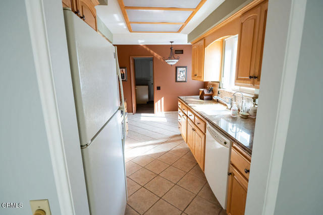 Detail Gallery Image 21 of 30 For 691 Springfield Ave, Ventura,  CA 93004 - 5 Beds | 2/1 Baths