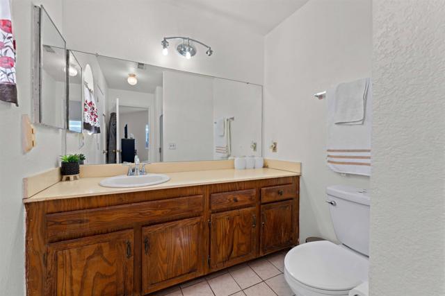 Detail Gallery Image 16 of 22 For 5133 Greenbrook St, Oceanside,  CA 92057 - 4 Beds | 2 Baths