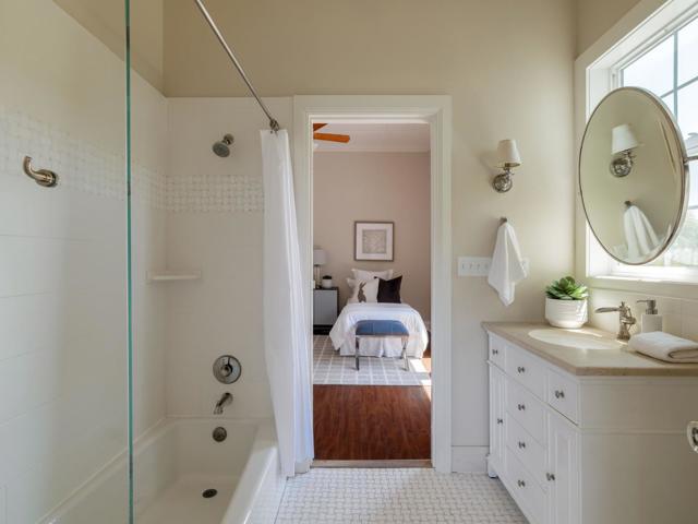 730 Mora Drive, Los Altos CA: https://media.crmls.org/mediaz/e9f7b04d-a2eb-4785-9a5a-e9c8c9377068.jpg