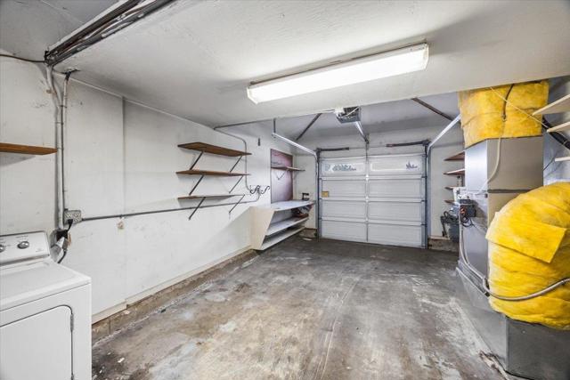 701 Poinsettia Avenue, San Mateo CA: https://media.crmls.org/mediaz/e9f803fd-06ab-4be1-852d-01fb1b4e7a9b.jpg