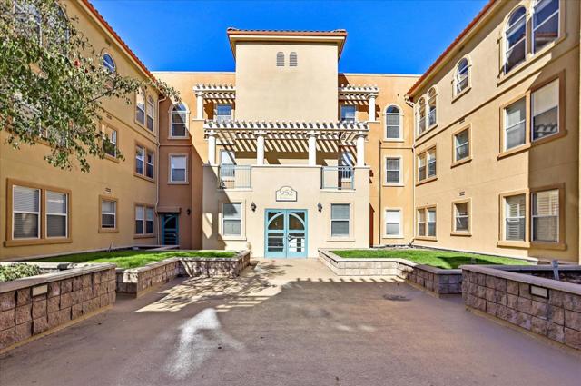 952 S 11th Street, San Jose CA: https://media.crmls.org/mediaz/e9f8bee3-6eda-415f-84f0-530ce506edfe.jpg