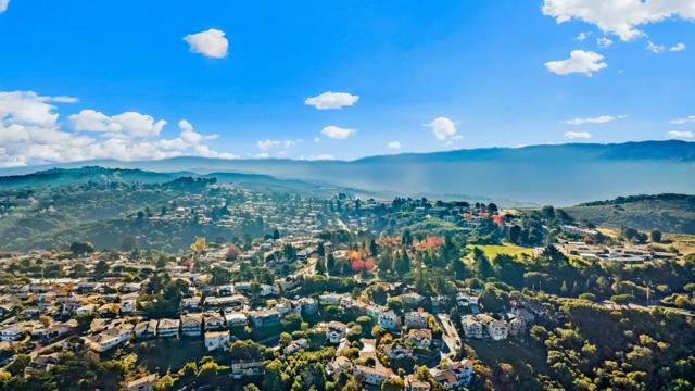 3900 Marsten Avenue, Belmont CA: https://media.crmls.org/mediaz/e9f8f5d1-4efa-4a4a-a598-2db1d9b445fb.jpg