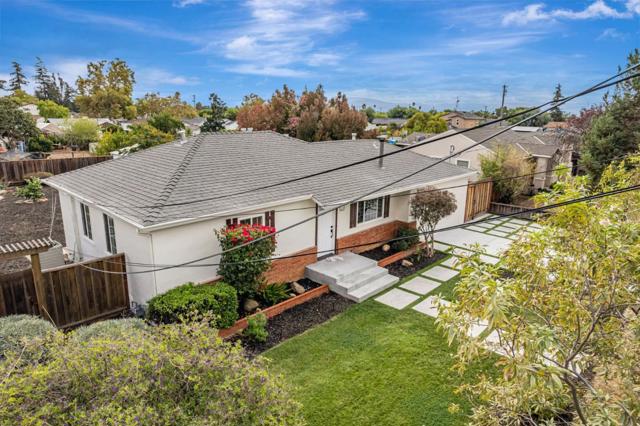 3972 Pepper Tree Lane, San Jose CA: https://media.crmls.org/mediaz/e9f91e9a-10ba-48b4-9570-d2b824a3c754.jpg