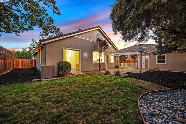 6424 Altamar Cir., Livermore CA: https://media.crmls.org/mediaz/e9fa672e-a77a-4c33-bee0-0bbef6657b33.jpg
