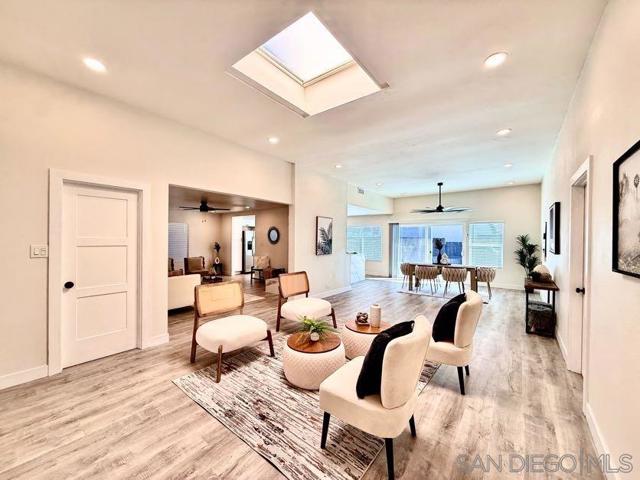 8815 Jackie Dr, San Diego CA: https://media.crmls.org/mediaz/e9fa7ad2-04d2-48bd-9b7e-08747f91f3af.jpg