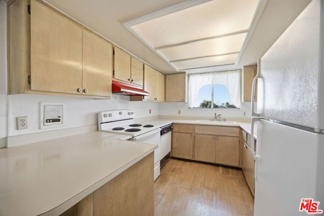 Property Photo 39