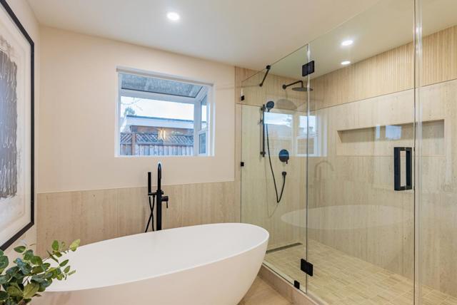 2083 Louise Lane, Los Altos CA: https://media.crmls.org/mediaz/e9fb0865-f1e9-483c-bfc0-9a405610faab.jpg