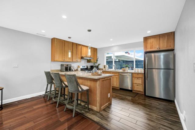 2781 Saint Cloud Drive, San Bruno CA: https://media.crmls.org/mediaz/e9fca033-e6a9-46da-9d31-dda32cbe6e94.jpg