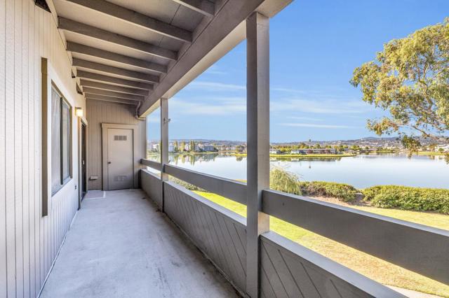 815 Sea Spray Lane, Foster City CA: https://media.crmls.org/mediaz/e9ff84d9-4214-4631-a9cb-cd5cdcc64cbe.jpg