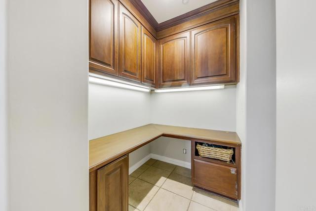 1508 Sequoia Lane, Vista CA: https://media.crmls.org/mediaz/e9ffd37e-4972-4348-bc05-85d2f94dec86.jpg