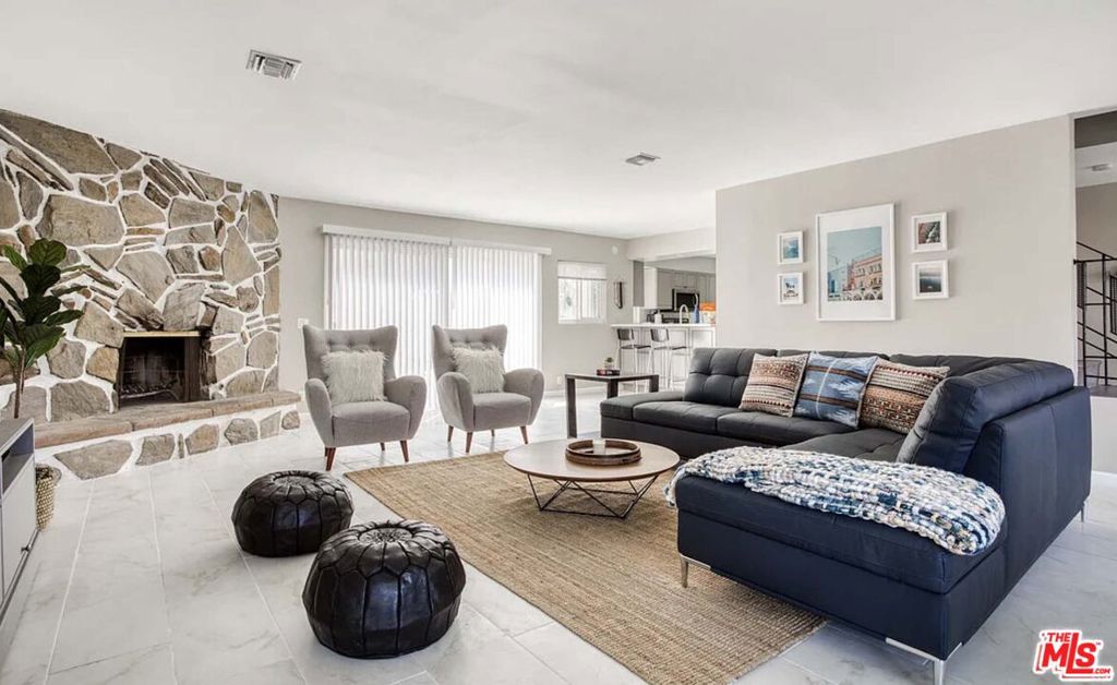 8100 W 83rd Street, Playa del Rey, CA 90293