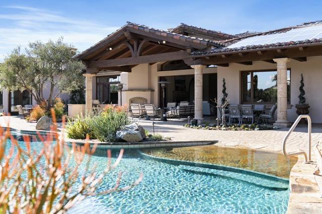 4965 Rancho Verde Trail, Carmel Valley CA: https://media.crmls.org/mediaz/ea004b29-8360-47db-8747-b054826066a4.jpg
