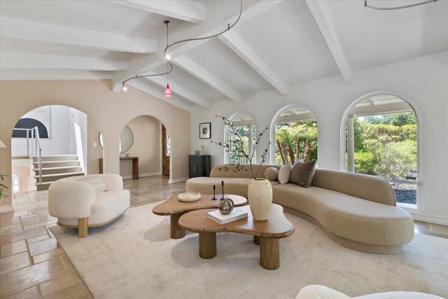 17274 Verdes Robles, Los Gatos CA: https://media.crmls.org/mediaz/ea00a987-8fbc-4c3c-8272-80b35da07105.jpg