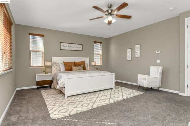 847 Dunmore St, Oakley CA: https://media.crmls.org/mediaz/ea015c54-4c80-411d-a6b2-e73fdd82a6d0.jpg