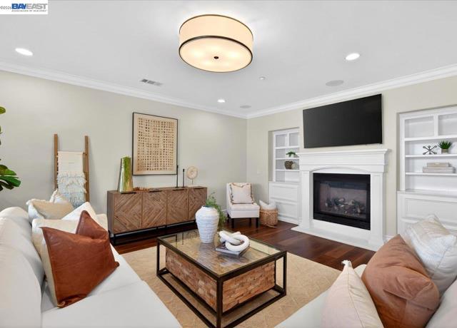 Image 20 of 60 For 130 Tamarind Ln