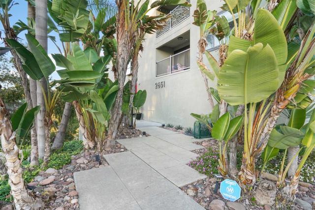 2651 Front St, San Diego, California 92103, 2 Bedrooms Bedrooms, ,2 BathroomsBathrooms,Condominium,For Sale,Front St,250019508SD