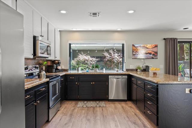 2133 Gold Rush Drive, Gold River CA: https://media.crmls.org/mediaz/ea0295cc-7ed8-44f6-9c37-52ebd62d96d9.jpg