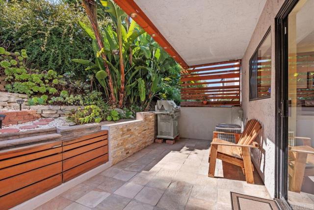 Detail Gallery Image 36 of 45 For 2433 La Costa Ave. a,  Carlsbad,  CA 92009 - 2 Beds | 2/1 Baths