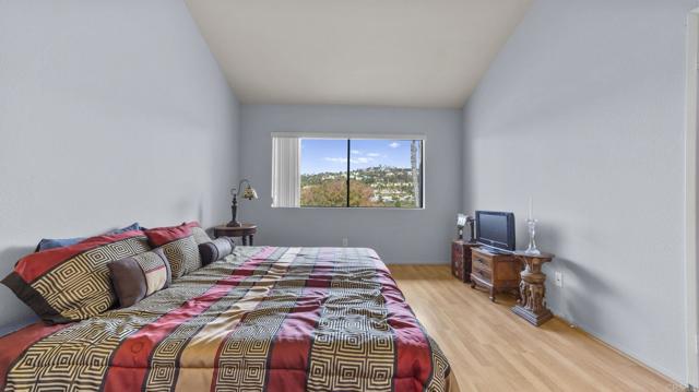 Detail Gallery Image 17 of 43 For 2508 Navarra Dr #424,  Carlsbad,  CA 92009 - 2 Beds | 2/1 Baths