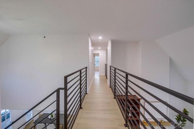 2543 Daisy Ln, Fallbrook CA: https://media.crmls.org/mediaz/ea044f34-938f-48c6-85ea-8ec6246b8f34.jpg