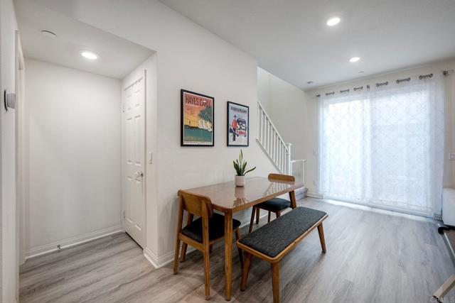 Detail Gallery Image 17 of 34 For 1374 Palo Verde Way, Vista,  CA 92083 - 3 Beds | 2/1 Baths