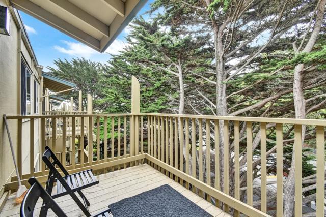 377 Mandarin Drive, Daly City CA: https://media.crmls.org/mediaz/ea05ef9e-d07c-42b9-9db8-ee25aaade240.jpg