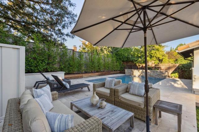 20 Mariposa Avenue, Los Gatos CA: https://media.crmls.org/mediaz/ea061694-4b43-4fb1-925d-ee84e62861d7.jpg