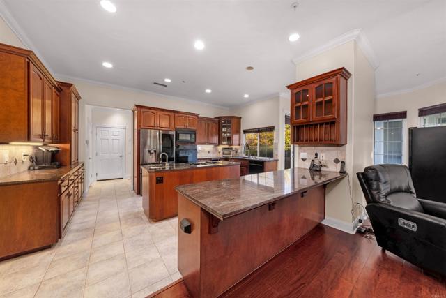 Image 8 of 48 For 3402 Ashley Park Drive
