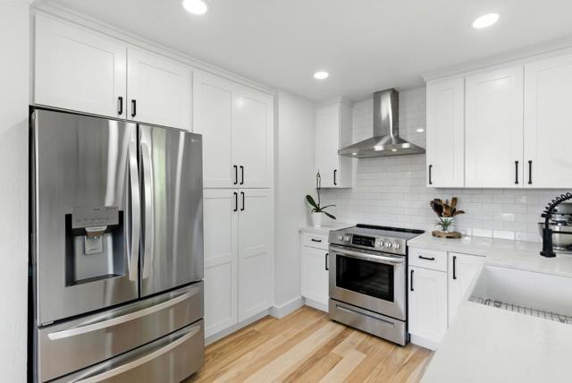 422 Avenue Portola, El Granada CA: https://media.crmls.org/mediaz/ea067b53-a1c1-40ad-886a-841a600156c7.jpg