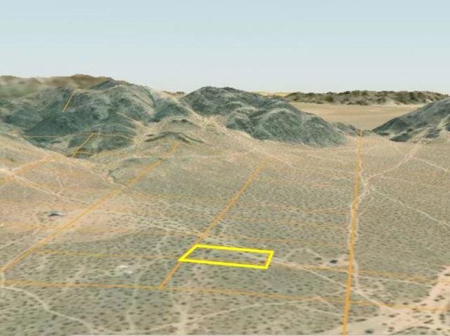 128 Caspers Road, Landers CA: https://media.crmls.org/mediaz/ea079860-18a9-4f36-83ef-370c388c53cc.jpg